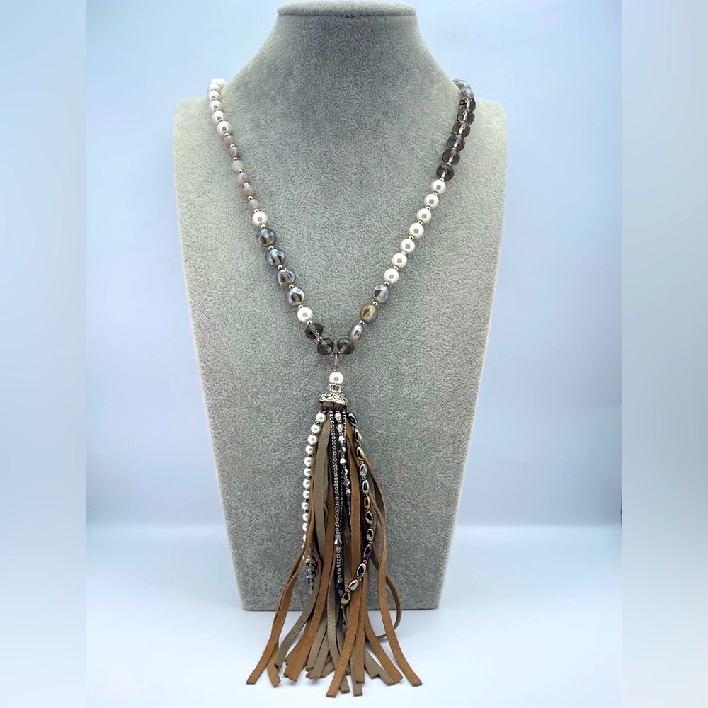 Stunning Chico’s Multi-Strand Pearl & Glass Bead Necklace w/ Leather Tassel